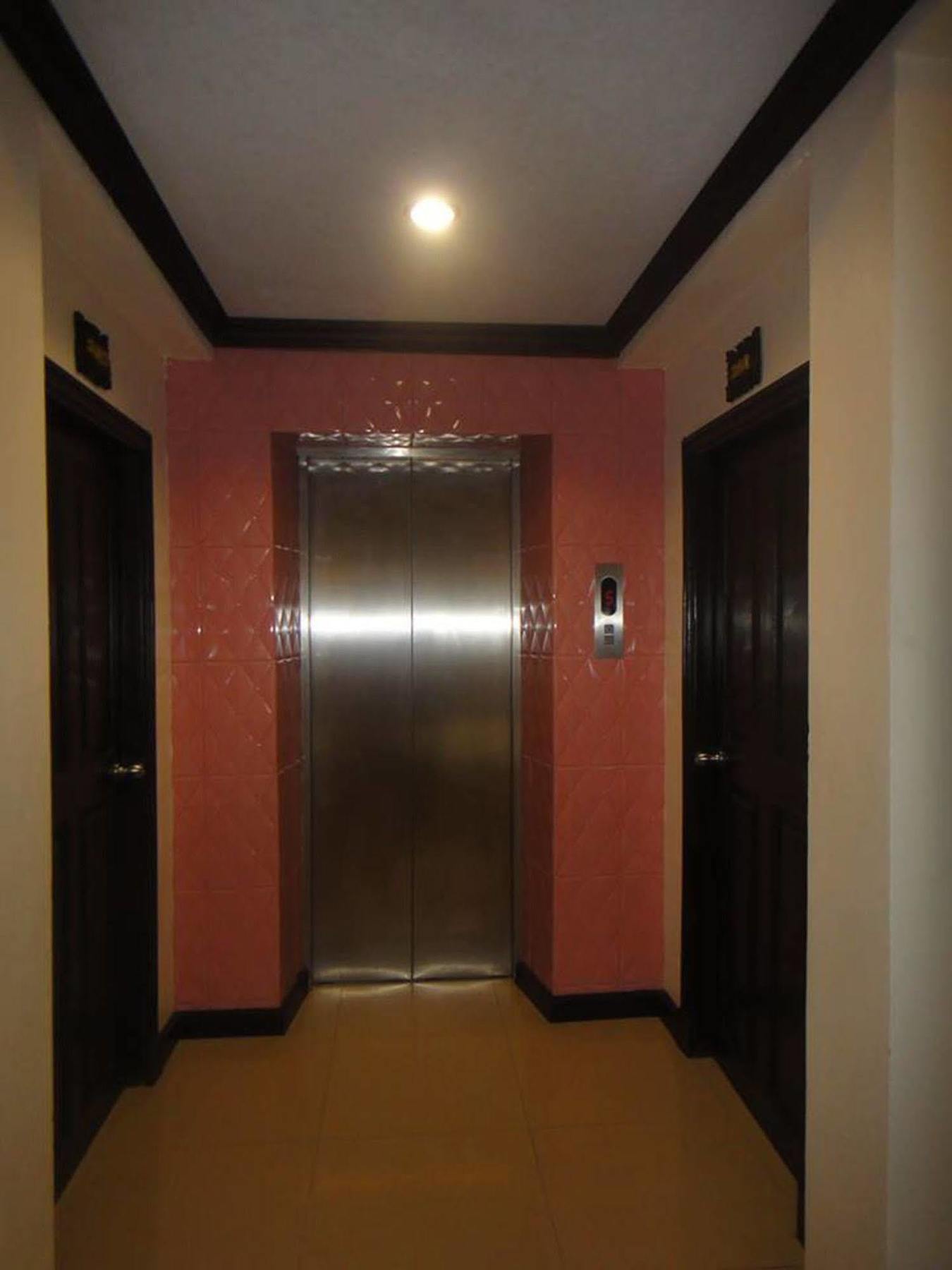Safe House Hostel Patong المظهر الخارجي الصورة