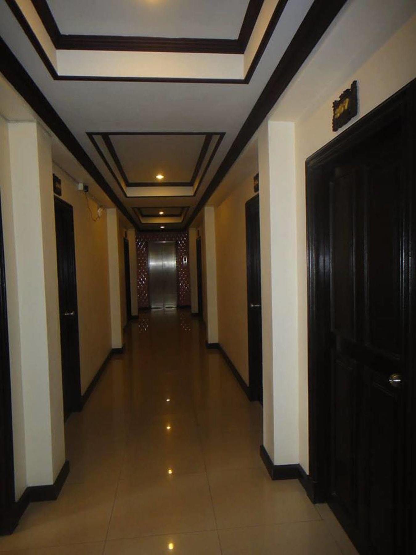 Safe House Hostel Patong المظهر الخارجي الصورة